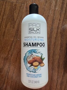 Pro Silk Salon Moisturizing Shampoo - 32 Oz